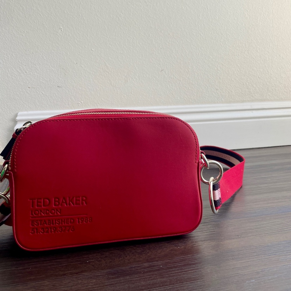 Red Ted Baker London purse